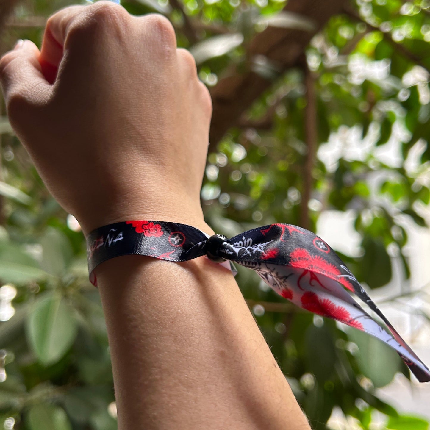Pulseras hechas por fans de Stray Kids para la gira mundial 2025
