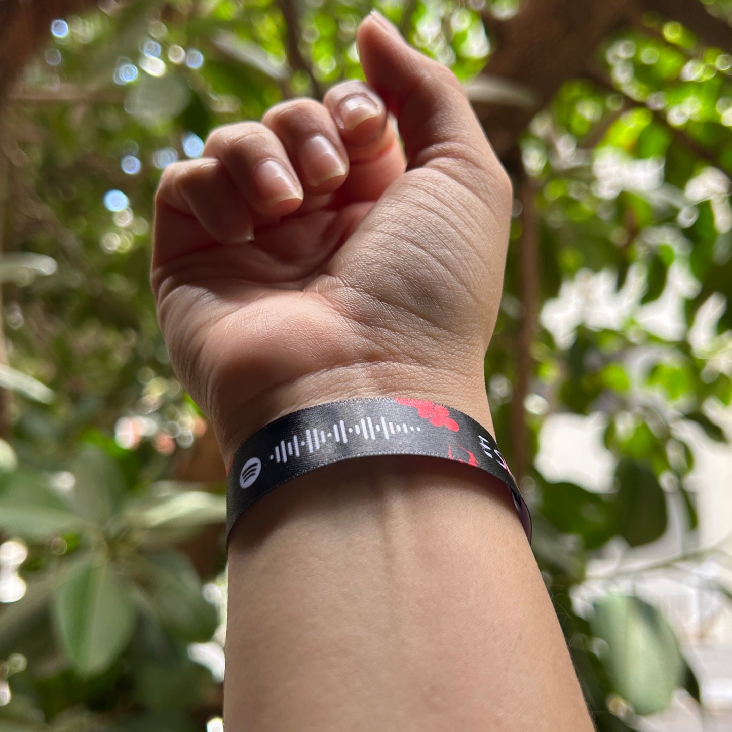 Pulseras hechas por fans de Stray Kids para la gira mundial 2025