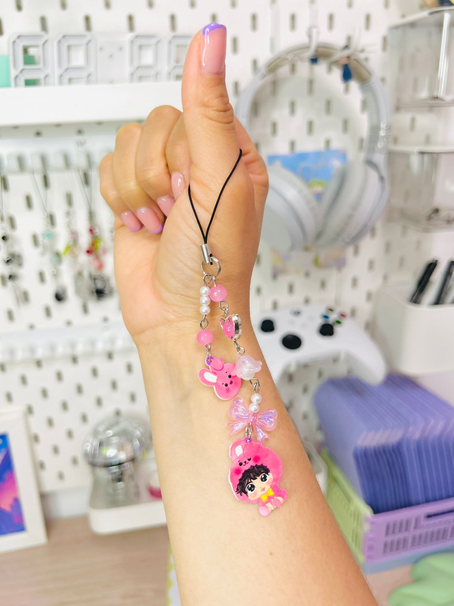 PhoneCharms BTS21